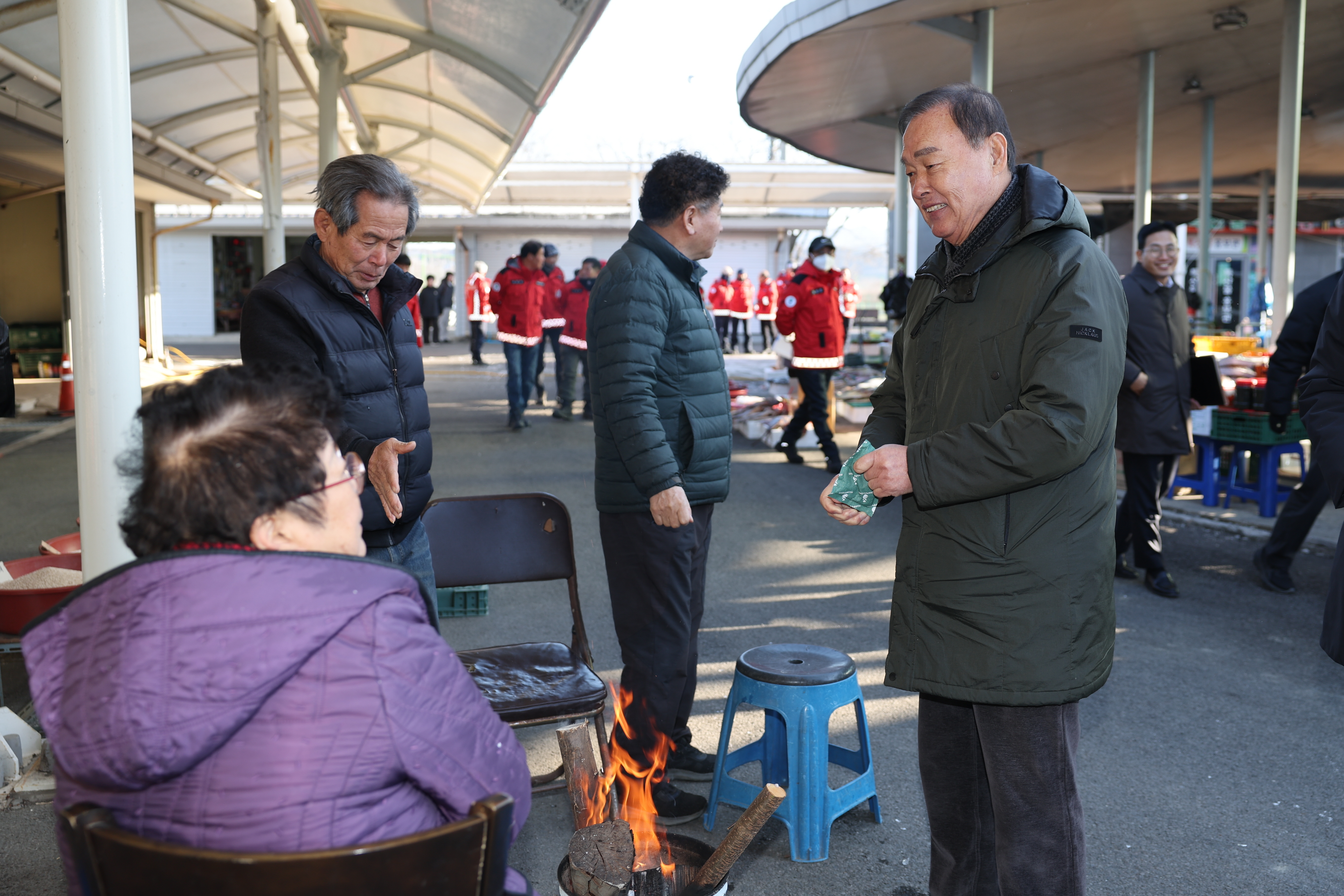 설 명절맞이 전통시장 장보기 행사 1