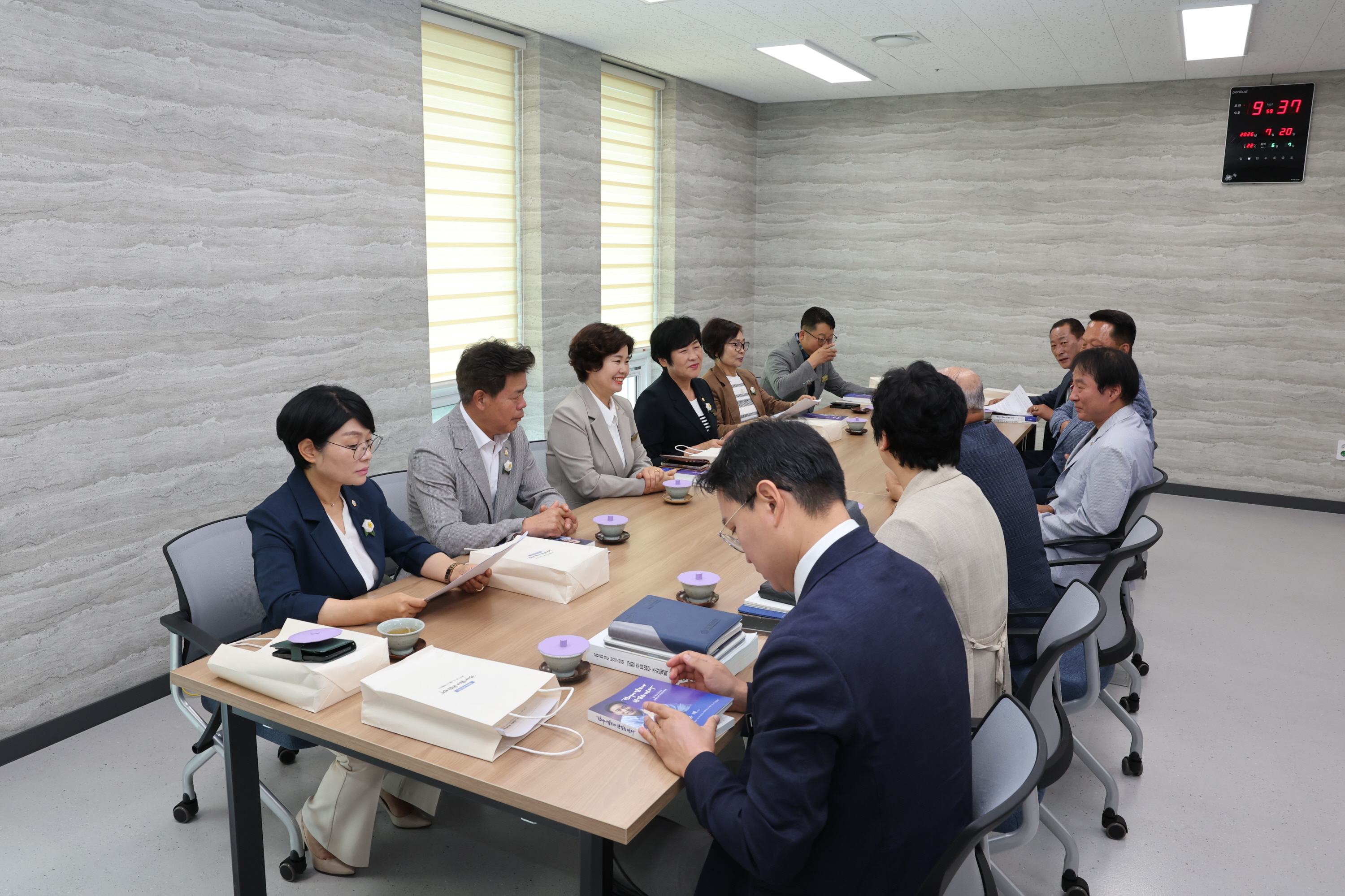 대한노인회 우리군의회 방문 2