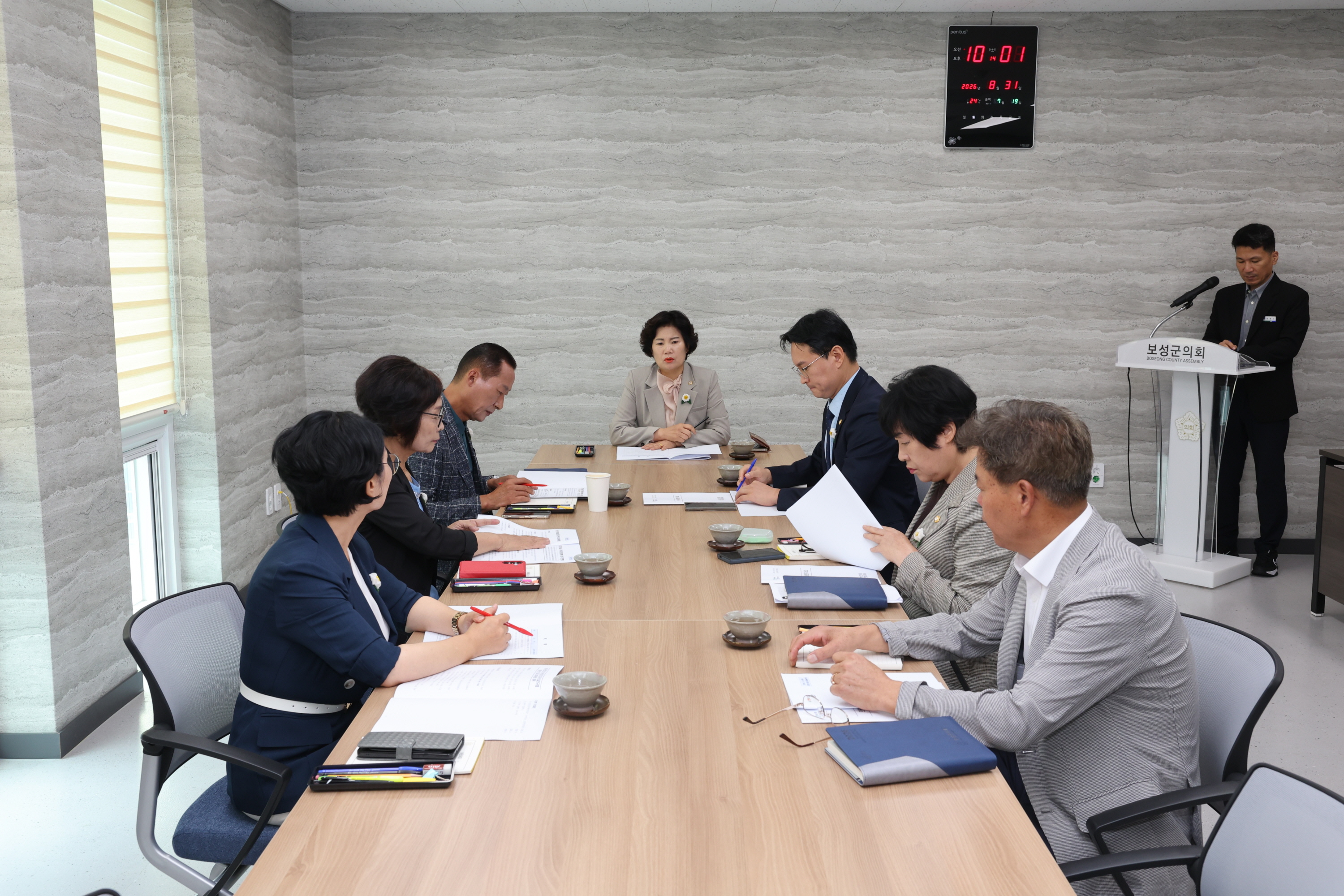 8월중 의원 월례회의 1