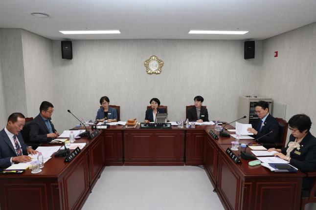 제325회 제1차 정례회 상임위원회 3