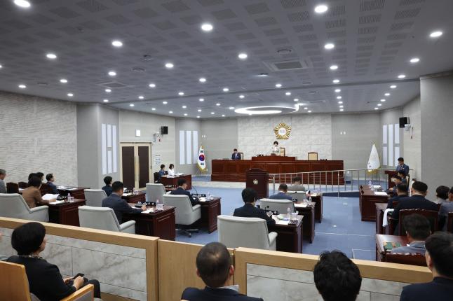 제325회 제1차 정례회 개회식
