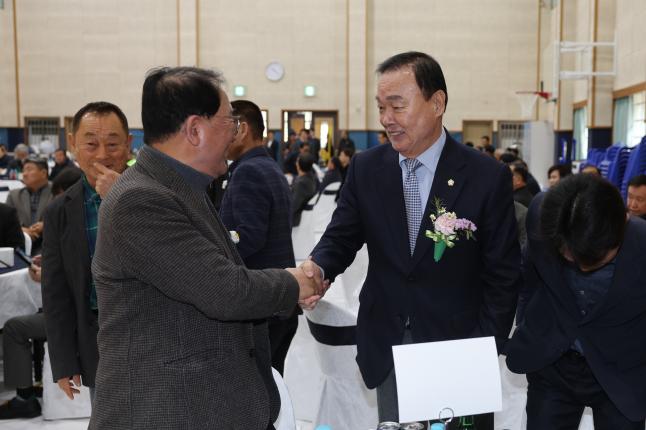 제12대 겸백면민회장 이·취임