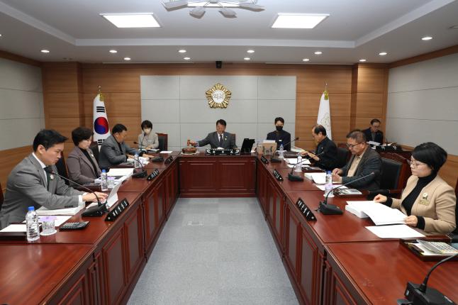 제318회 제2차 정례회 행정사무감사특별위원회