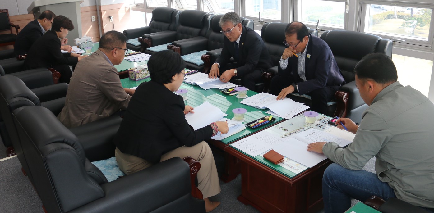 10월중 의원 월례회의