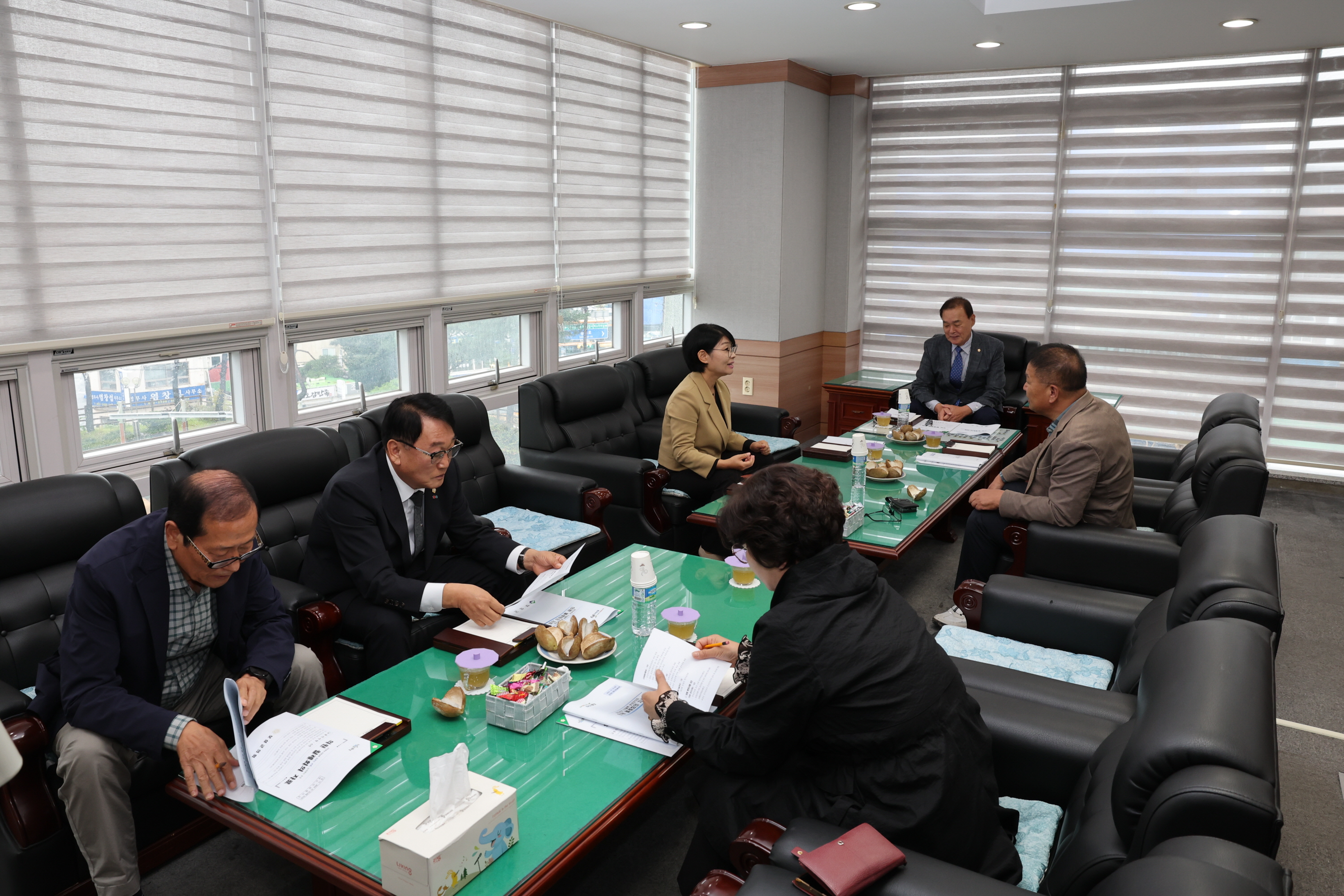 10월중 의원 월례회의