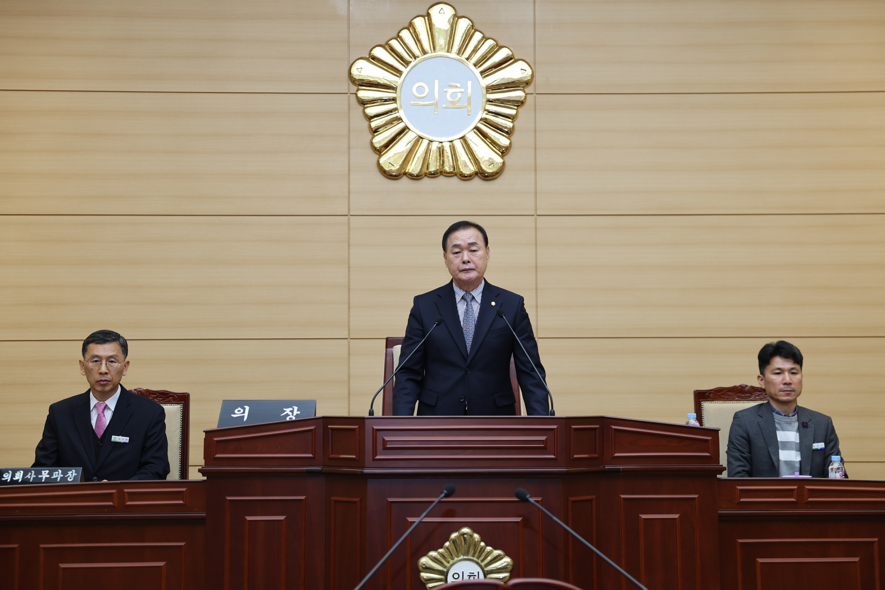 제310회 임시회 개회식 및 결의문 낭독 2